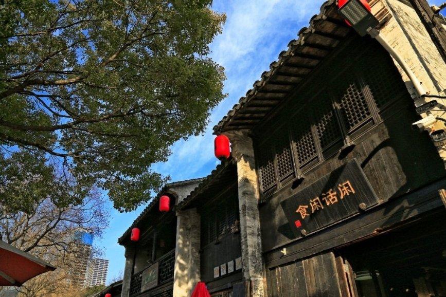 许正宇：香港作为国际金融中心的本质没变 经济发展前景良好